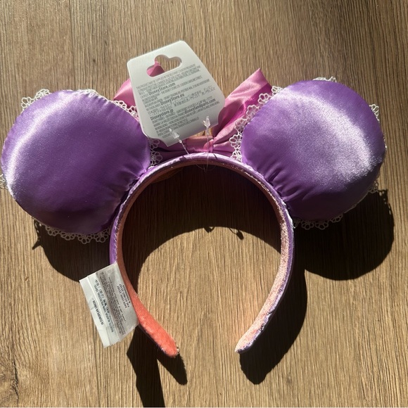 2025 Disney Parks Rapunzel Tangled Pascal Mickey Mouse Ears Minnie Headband - Picture 3 of 3
